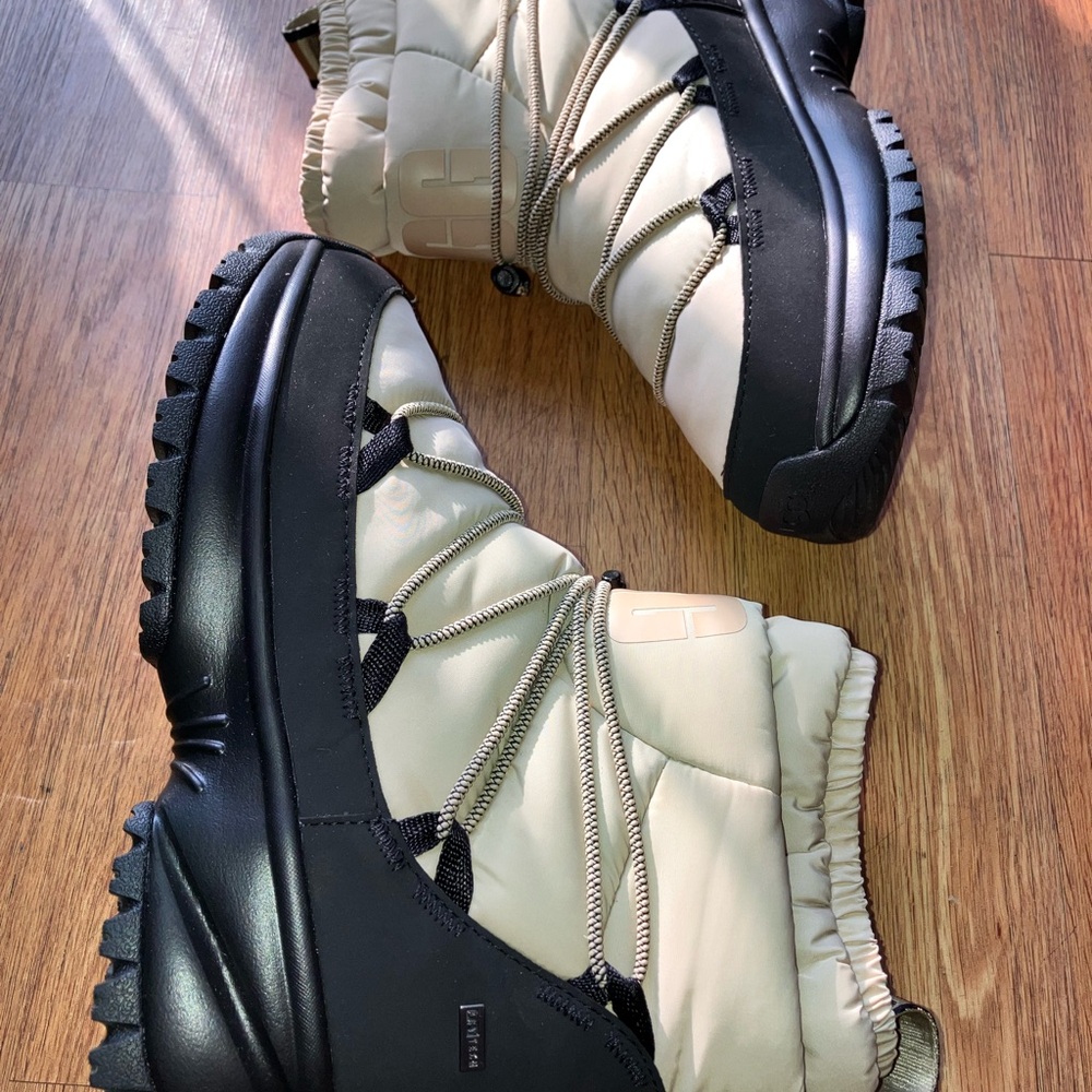 UGG Black and Cream Winter Boots with Chunky Sole